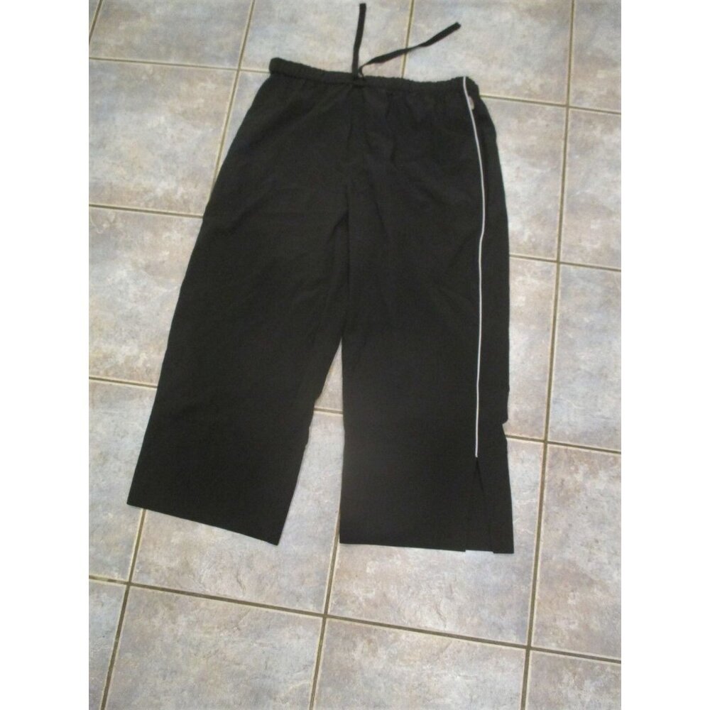 NWT Women's Reebok 3/4 Pants Athletic Loose Fit Size XL